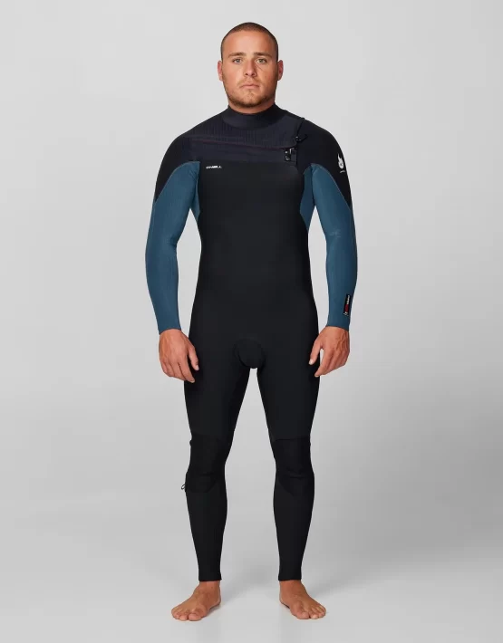 hyperfire-3-2mm-steamer-chest-zip-wetsuit-cadet_5511oa_9g72_01_88e6c989-16c6-4150-a091-d887a2af545b