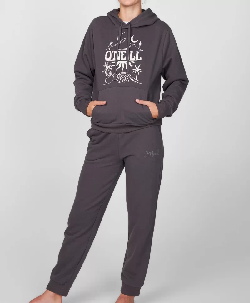 classic-trackpant-slate-wash_fa1409015_slt_013-1_79f9d039-bb84-4461-a2d5-aee43298821a