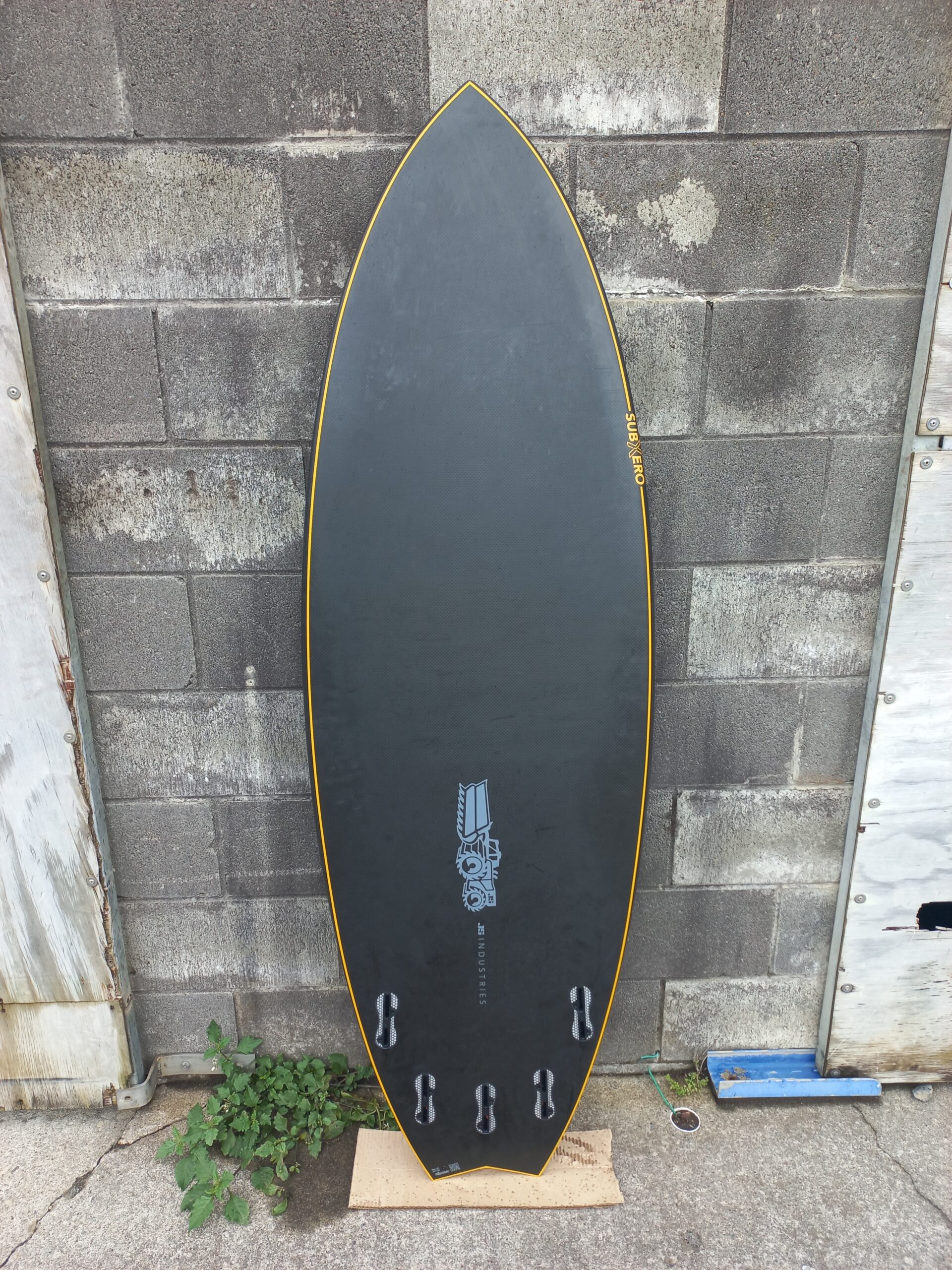JS Sub Xero Carbotune 5'9 | Vertigo Surf